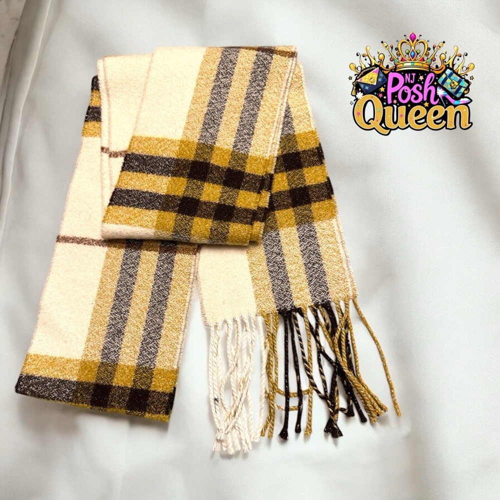Burberry Plaid Cashmere Scarf in Yellow and Brown - Picture 6 of 11
